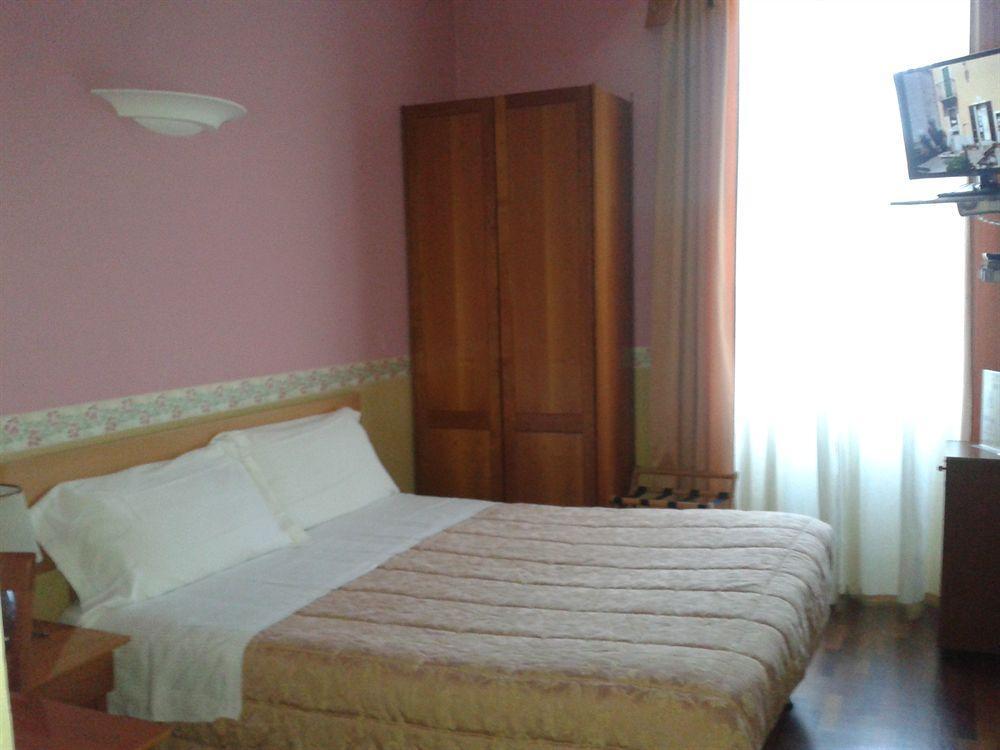 Best Western Plus Royal Superga Hotel Cuneo Exteriér fotografie